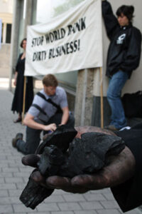 Banca Mondiale fuori dal carbone - Manifestazione a Bruxelles (foto archivio CRBM)