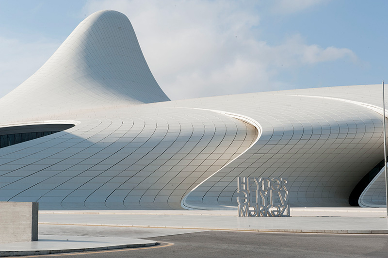 Centro congressi Heydar Aliyev, Azerbaigian, dove si è svolto l’incontro dell'Advisory Council sul corridoio sud del gas. Foto © Eana Korbezashvili/Bankwatch