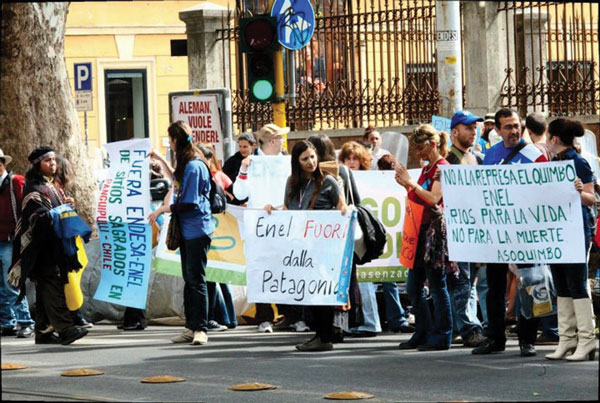 manifestazione-stop-enel Manifestazione Stop Enel - foto Lucciole per lanterne
